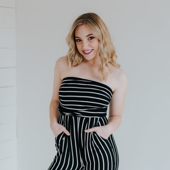 Meet your Posher, Kendall - Picture 2 of 2